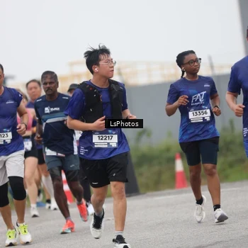 Runner Photo 7362113