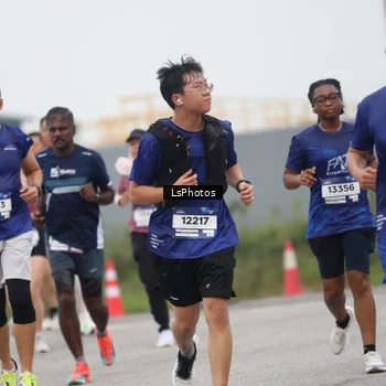 Runner Photo 7362117