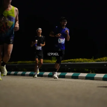 Runner Photo 7362199