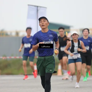 Runner Photo 7362205