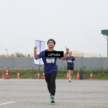 Runner Photo 7362277