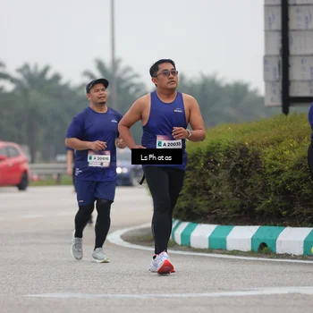 Runner Photo 7362310
