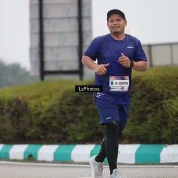 Runner Photo 7362313