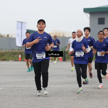 Runner Photo 7362344