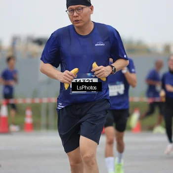 Runner Photo 7362366