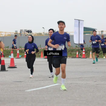 Runner Photo 7362375