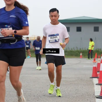 Runner Photo 7362399