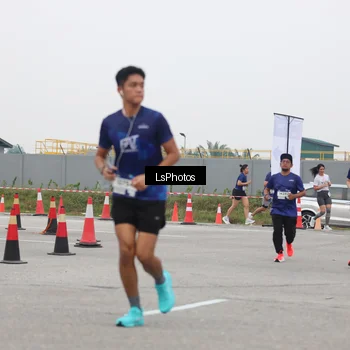 Runner Photo 7362451