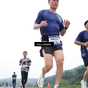Runner Photo 7362471