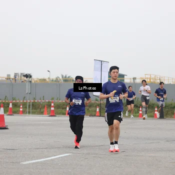 Runner Photo 7362477