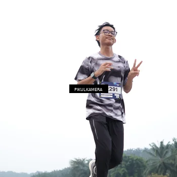 Runner Photo 7362590