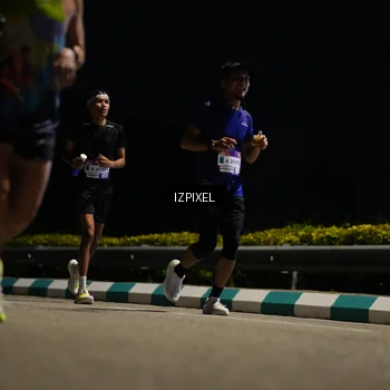 Runner Photo 7362618