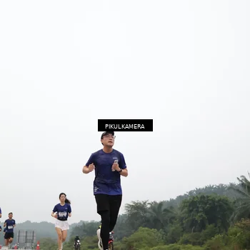 Runner Photo 7362700