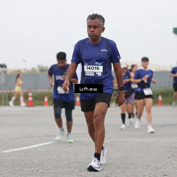Runner Photo 7362781