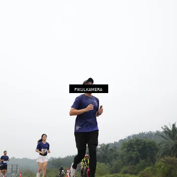 Runner Photo 7362789
