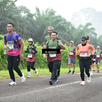 Runner Photo 7362803