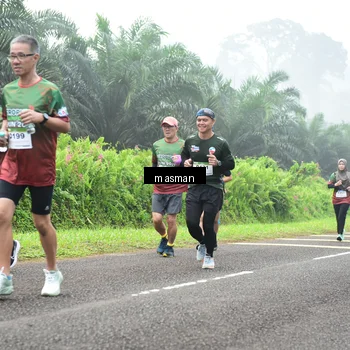 Runner Photo 7362862