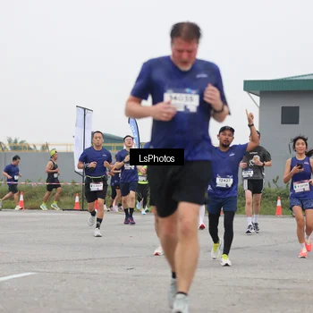 Runner Photo 7362868