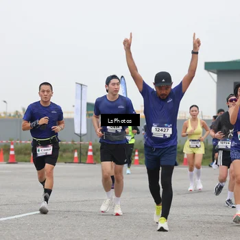 Runner Photo 7362887