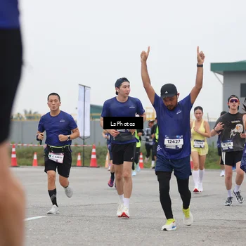 Runner Photo 7362897