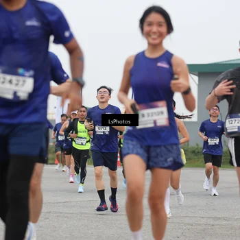 Runner Photo 7362898
