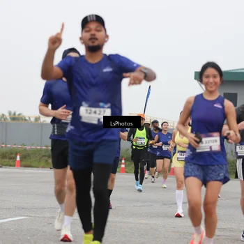 Runner Photo 7362909