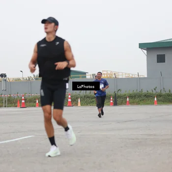 Runner Photo 7362945