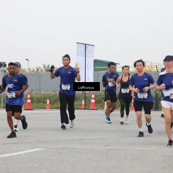 Runner Photo 7362974