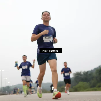 Runner Photo 7362975