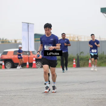 Runner Photo 7362996