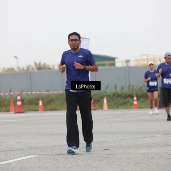 Runner Photo 7363006