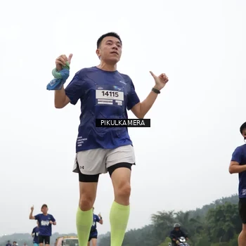 Runner Photo 7363038