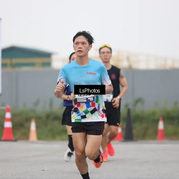 Runner Photo 7363058