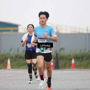 Runner Photo 7363062