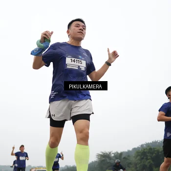 Runner Photo 7363090