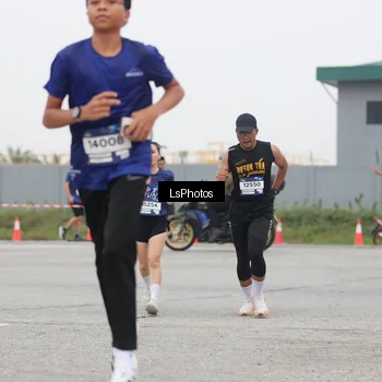 Runner Photo 7363108