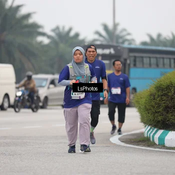 Runner Photo 7363123