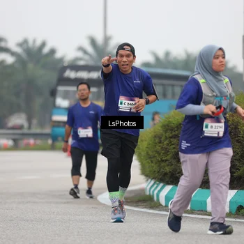 Runner Photo 7363129