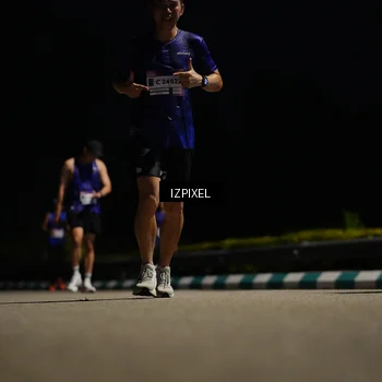 Runner Photo 7363165