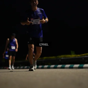 Runner Photo 7363172