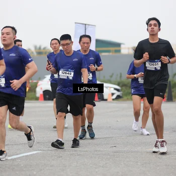 Runner Photo 7363256