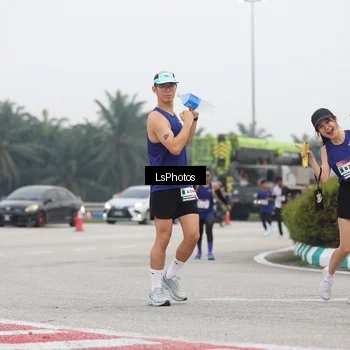 Runner Photo 7363353
