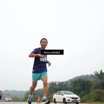 Runner Photo 7363404