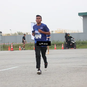 Runner Photo 7363405