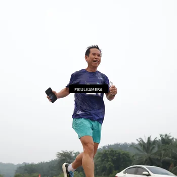 Runner Photo 7363455
