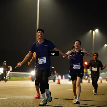 Runner Photo 7363460