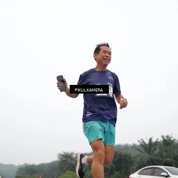 Runner Photo 7363496