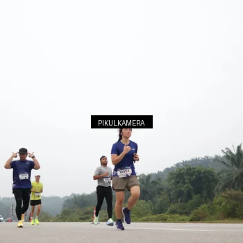 Runner Photo 7363555