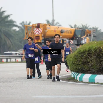 Runner Photo 7363559
