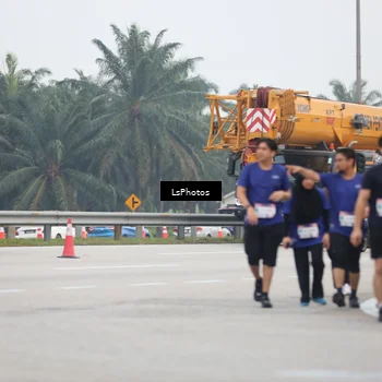 Runner Photo 7363596